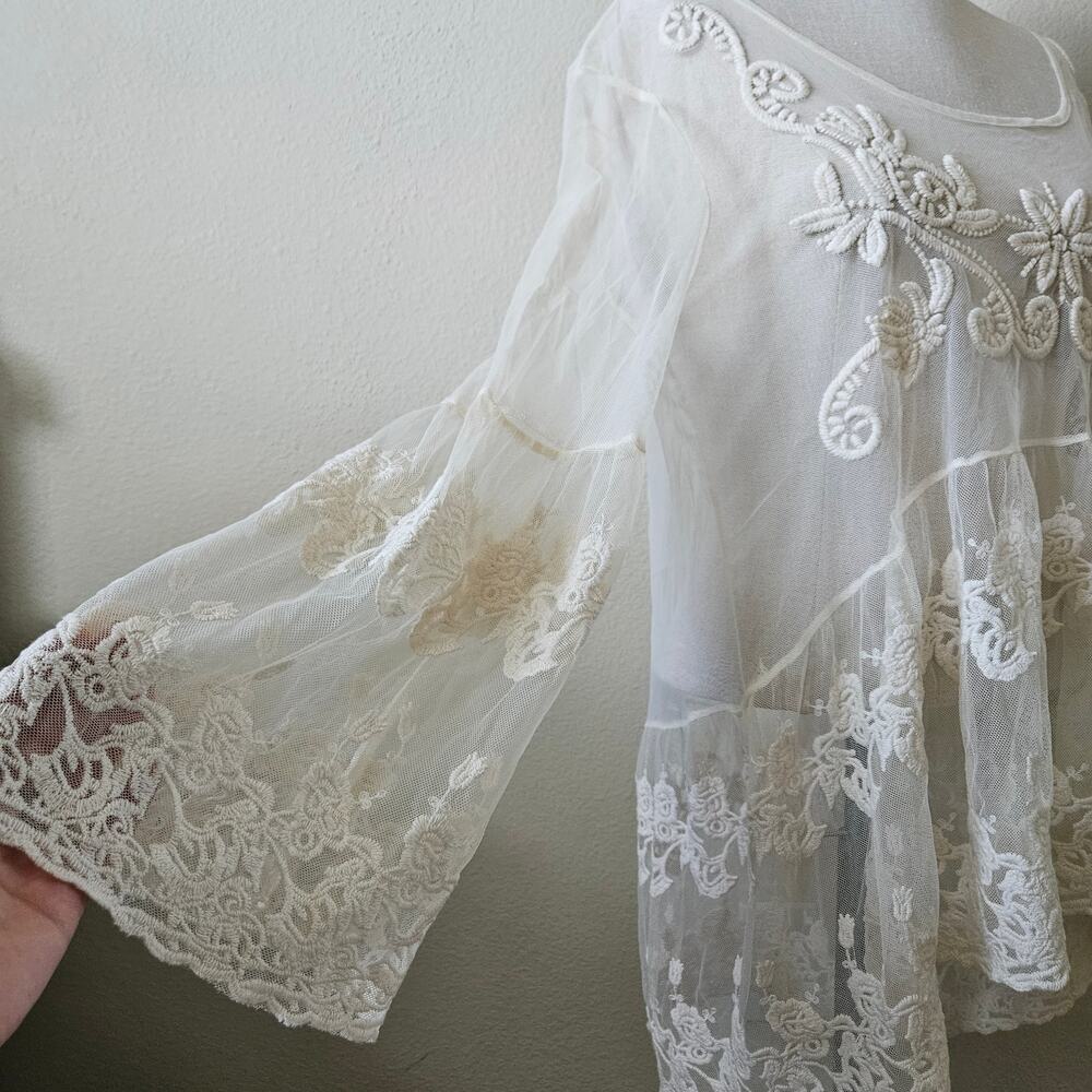 Heaven On Earth Lace Embroidered Ivory Boho Blouse by Sundance Medium - Picture 2 of 8